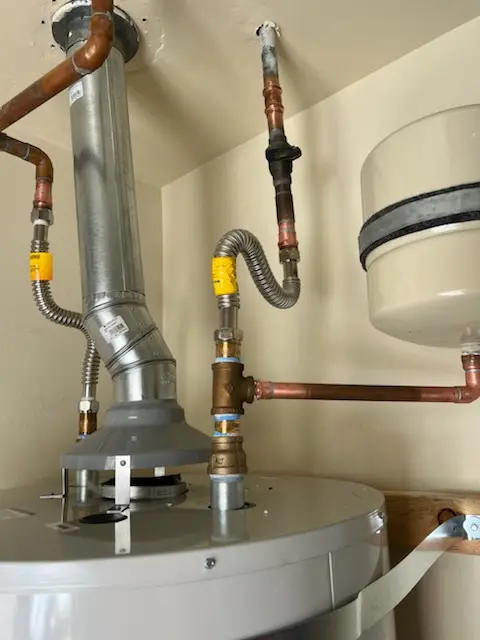 Water heater installation and plumbing repair in Mount Carmel Center